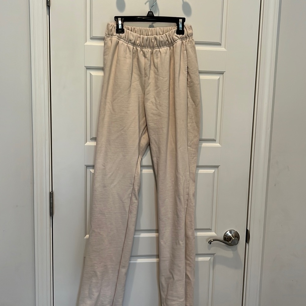 Good American sweatpants